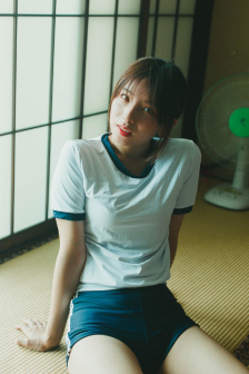 卫生间里打扑克又疼又叫